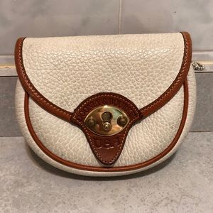 100% authentic, vintage Dooney & Bourke crossbody